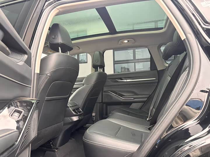 Zdjęcie 9 - Haval H6