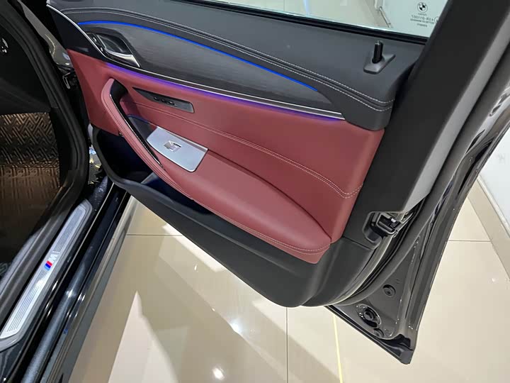 Фото 6 - BMW 5 Series