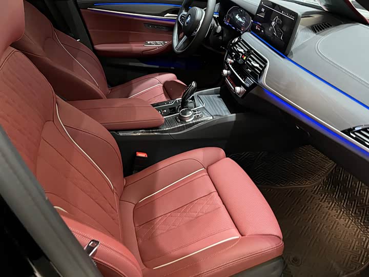 Фото 7 - BMW 5 Series