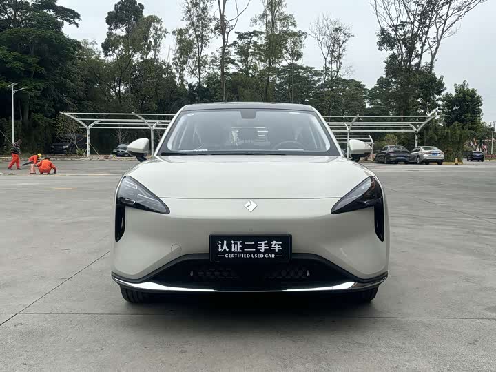 Фото 5 - Baojun E6