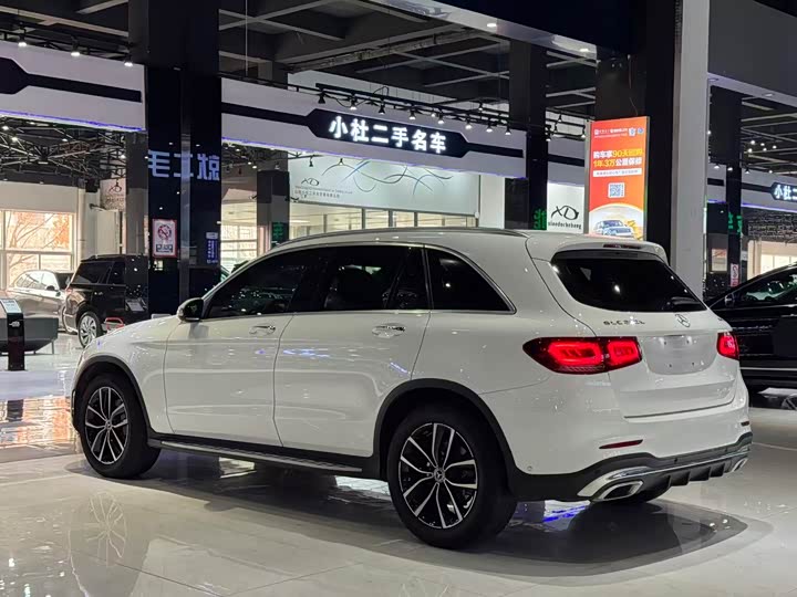 Фото 3 - Mercedes-Benz GLC-Class