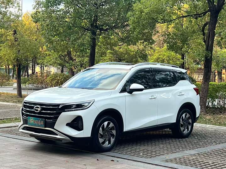 Фото 1 - GAC Trumpchi GS4