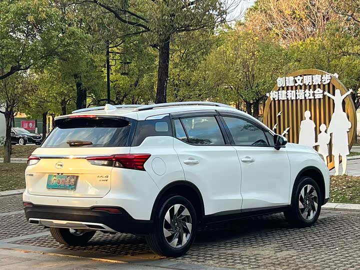 Фото 2 - GAC Trumpchi GS4