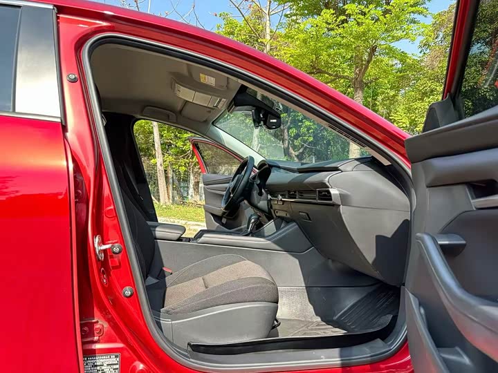 Фото 9 - Mazda 3 (Axela)