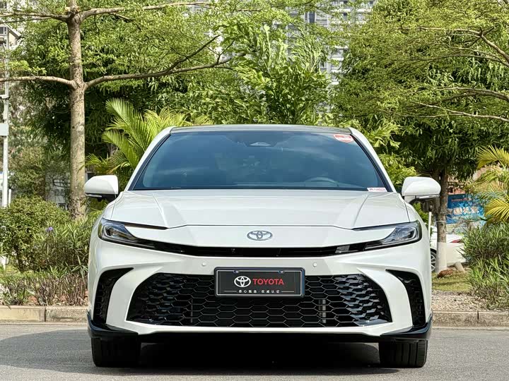 Toyota Camry 2026 2026款 2.0S 运动版
