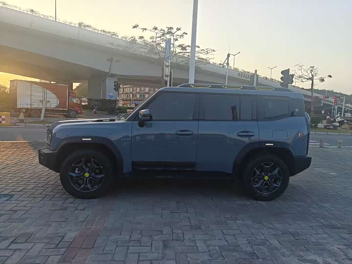 Фото 2 - Jetour T2