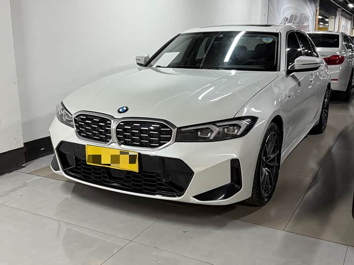 Photo 1 - BMW 3 Series