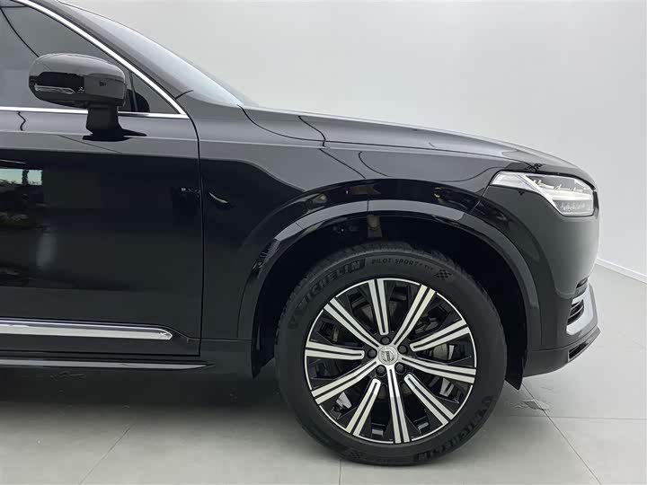 Photo 4 - Volvo XC90