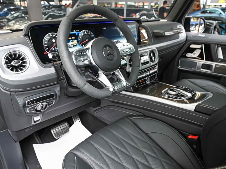 Photo 6 - Mercedes-Benz G-Class AMG