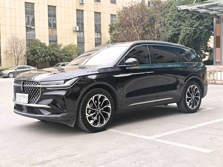 Фото 7 - Lincoln Nautilus