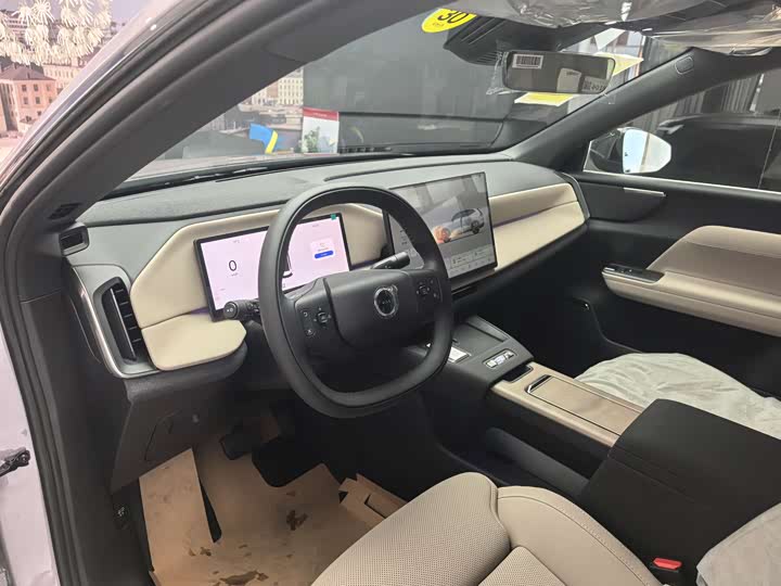Volvo XC70 Hybrid 2026 2026款 四驱超长续航Plus