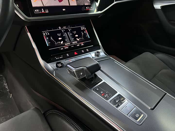 Audi A6L 2024 2024款 45 TFSI 臻选动感型