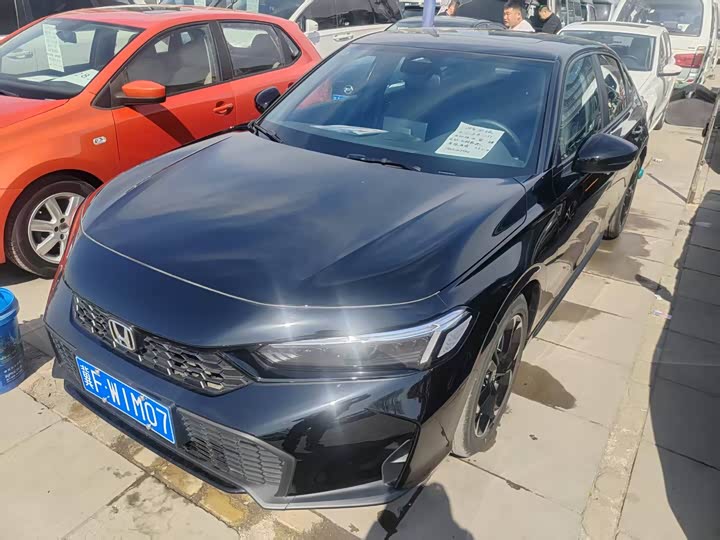 Фото 1 - Honda Civic