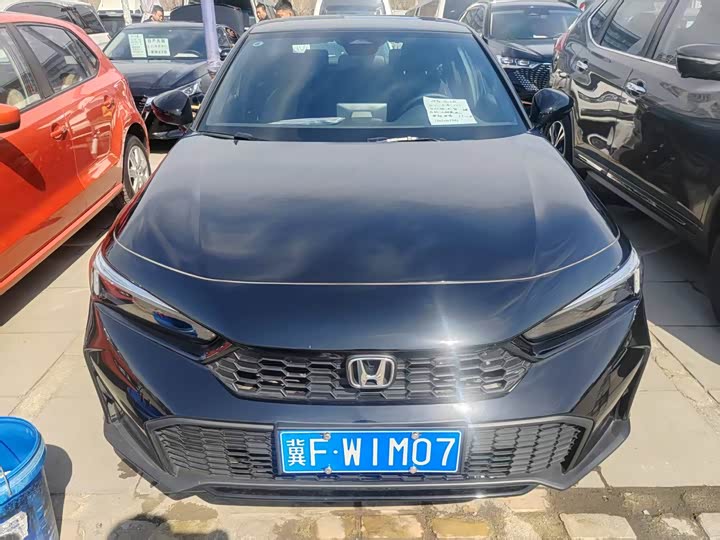 Фото 2 - Honda Civic