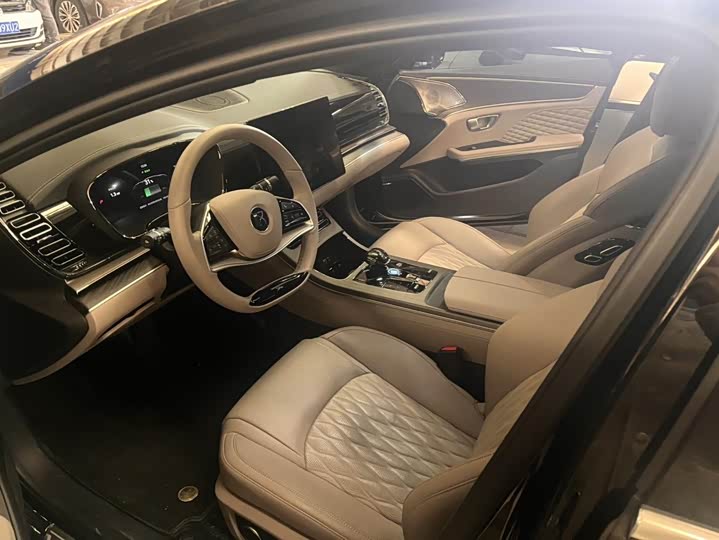 Фото 7 - BYD Han