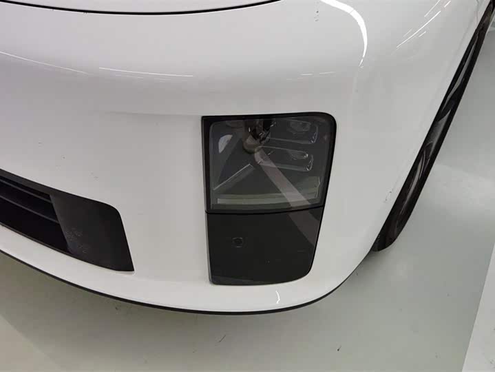 Фото 5 - LiXiang i6