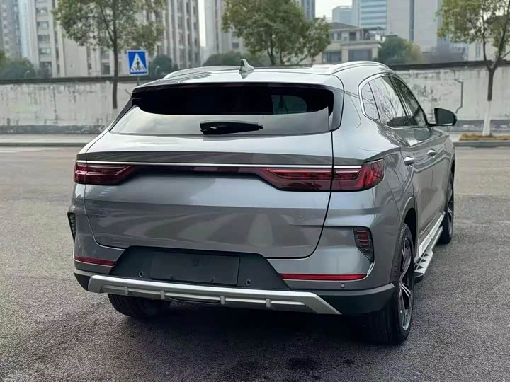 Фото 9 - BYD Song Plus