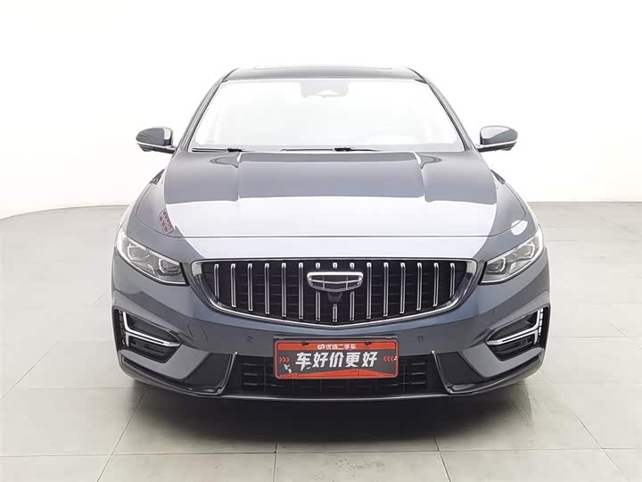 Фото 3 - Geely Preface
