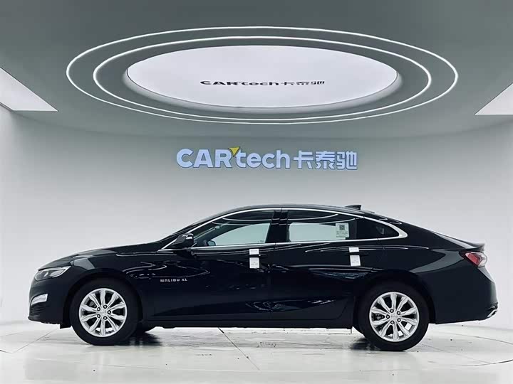 Фото 6 - Chevrolet Malibu XL