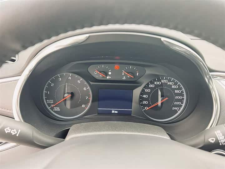 Фото 9 - Chevrolet Malibu XL