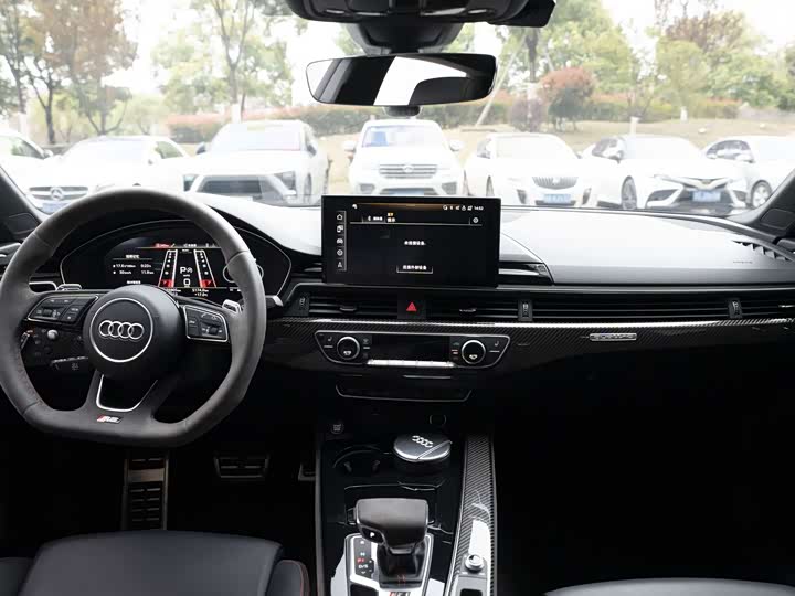 Фото 8 - Audi RS 5