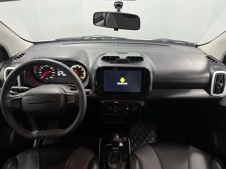 Фото 8 - Roewe Clever