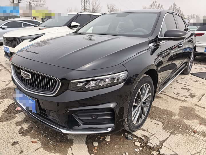 Фото 1 - Geely Preface