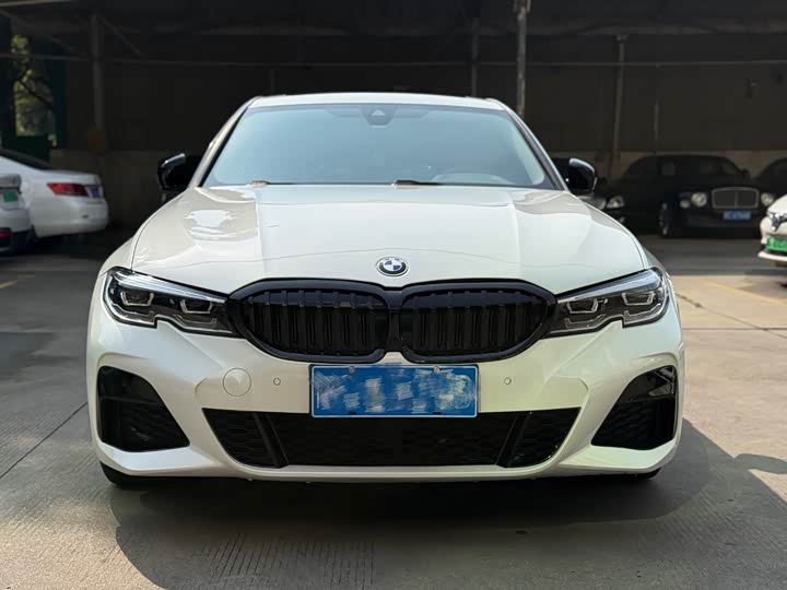 Фото 2 - BMW 3 Series