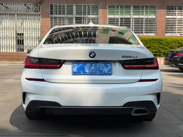 Фото 5 - BMW 3 Series