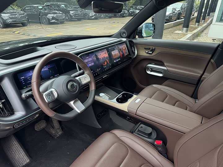 Фото 6 - Smart #5