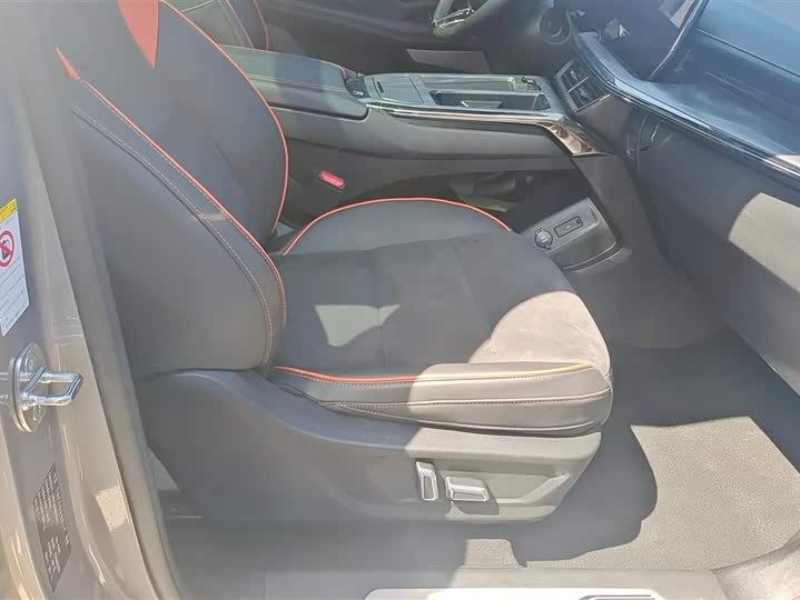 Фото 8 - Haval F7 (Monster)