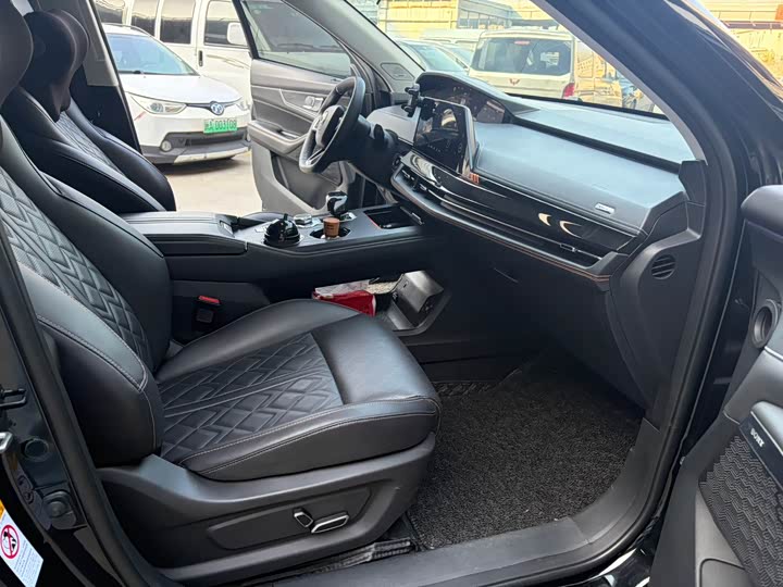 Фото 8 - Changan UNI-K