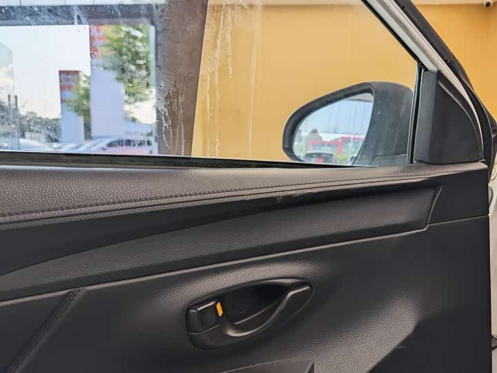 Toyota Vios 2022 2022款 1.5L 20周年纪念版