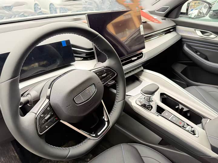 Фото 5 - Geely Preface