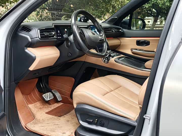 Фото 5 - Nio ES8