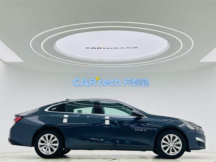 Фото 4 - Chevrolet Malibu XL