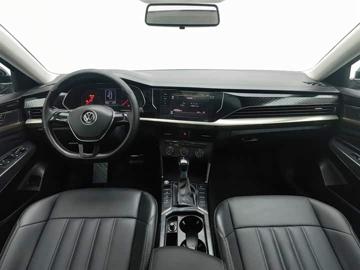 Photo 5 - Volkswagen Passat