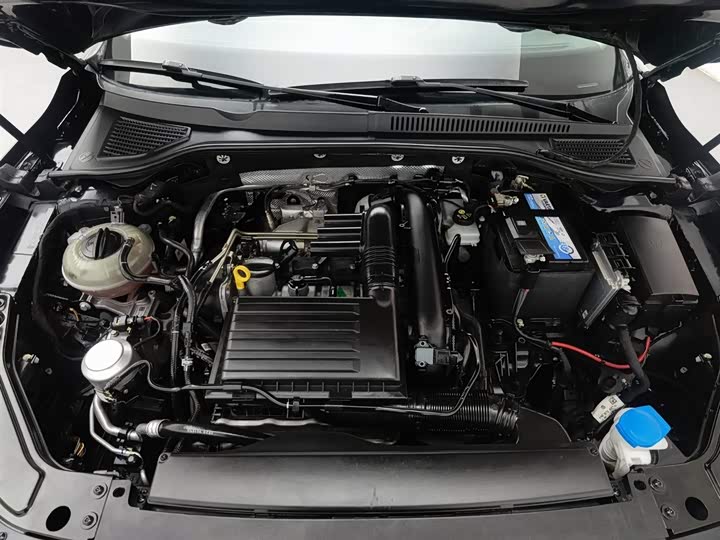 Photo 6 - Volkswagen Passat