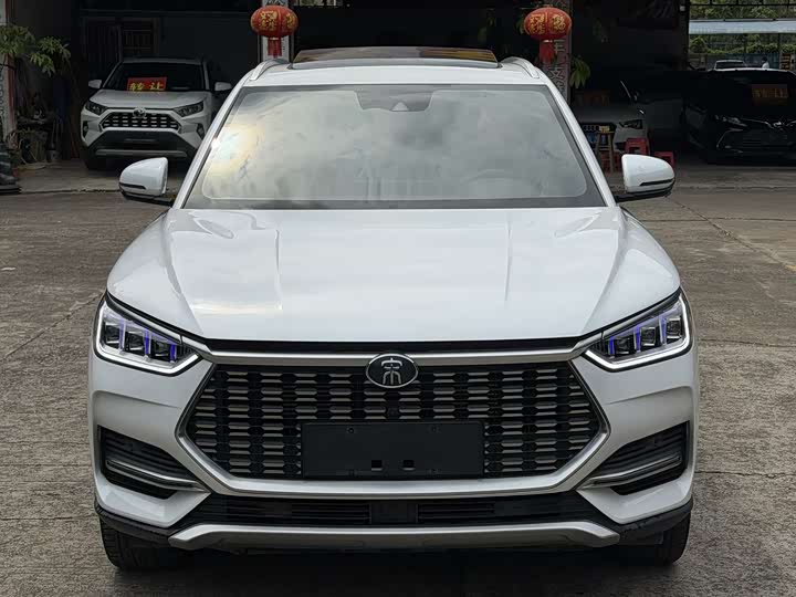 Фото 2 - BYD Song Plus