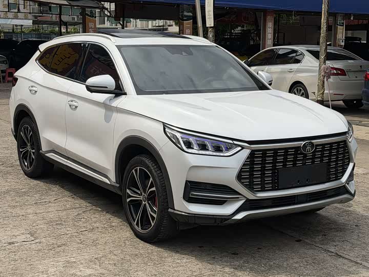 Фото 3 - BYD Song Plus