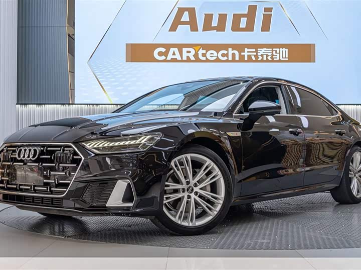 Фото 1 - Audi A7L