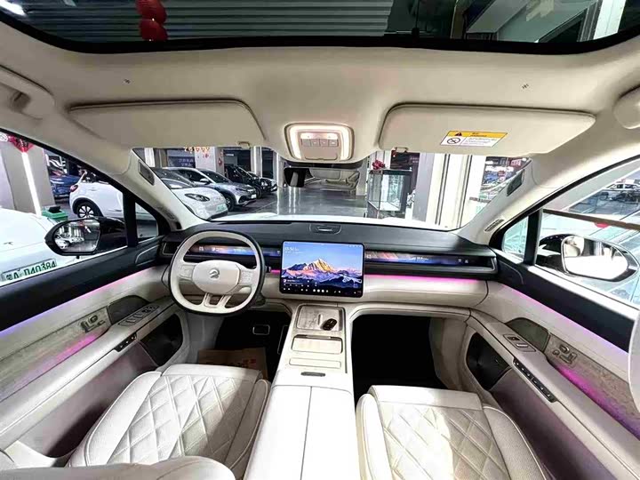 Фото 8 - Nio ES8