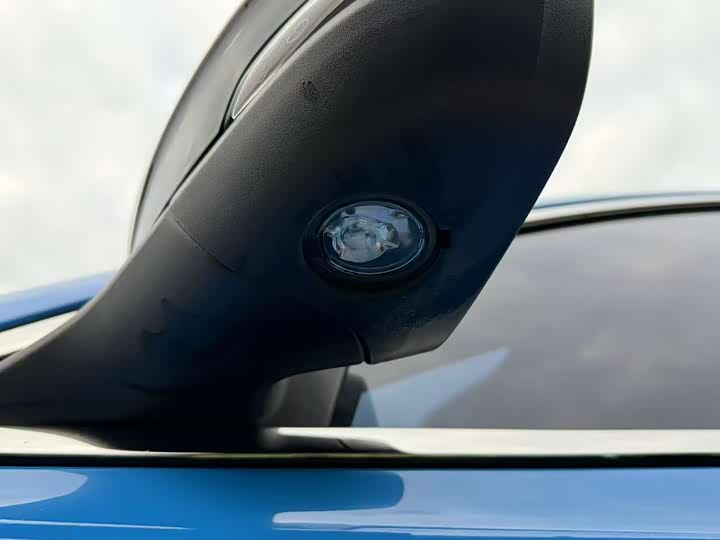 Ford Focus 2022 2022款 三厢 EcoBoost 180 自动ST Line