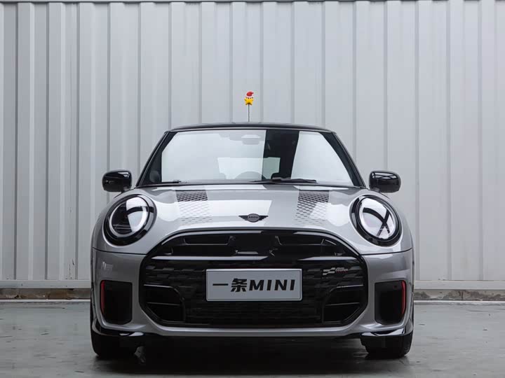 Photo 3 - Mini Mini JCW