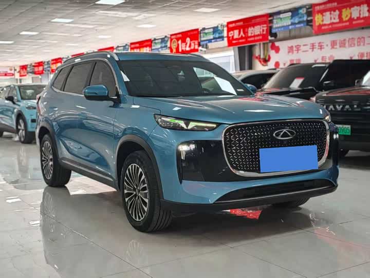 2025 Chery Tiggo 8 Plus C-DM