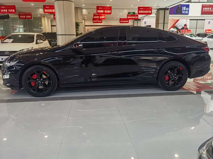 Фото 2 - Chevrolet Malibu XL