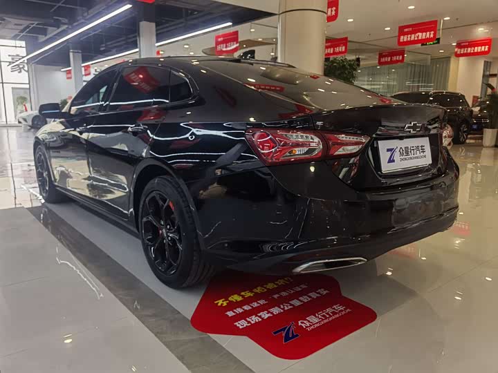 Фото 3 - Chevrolet Malibu XL