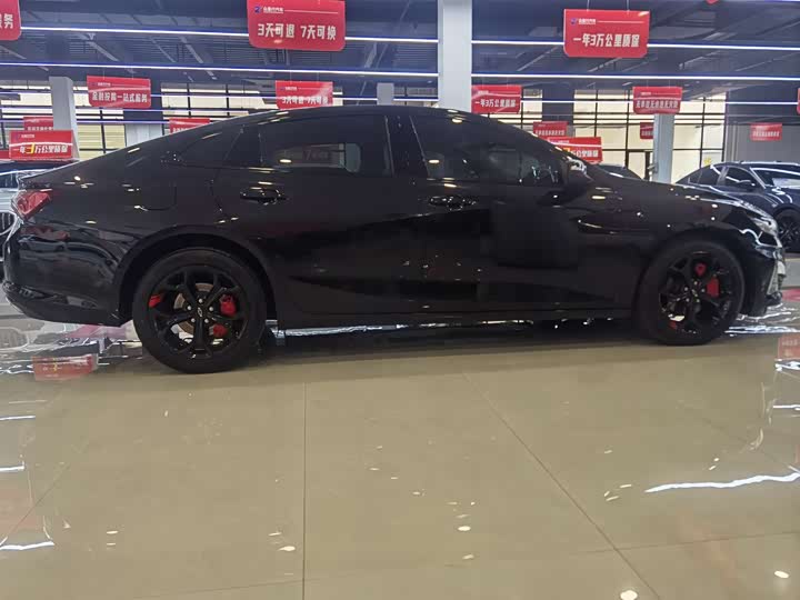 Фото 6 - Chevrolet Malibu XL