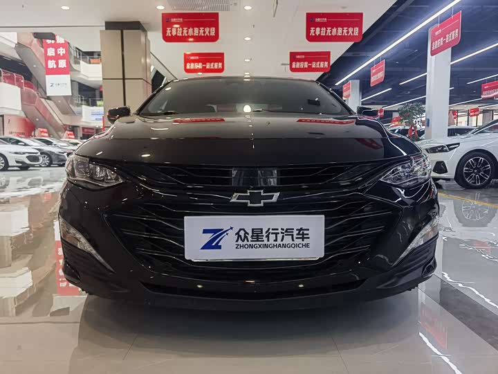 Фото 8 - Chevrolet Malibu XL