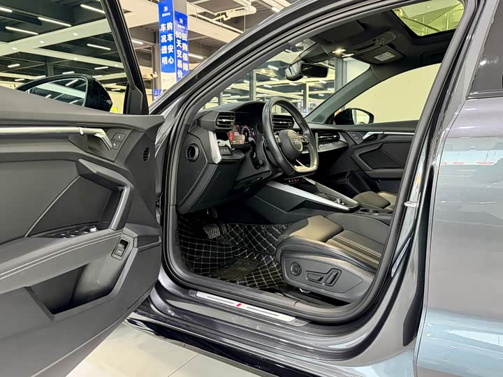 Фото 4 - Audi A3